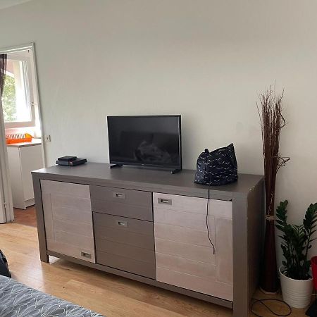 Appartement 35 M2 Creteil L Echat 외부 사진